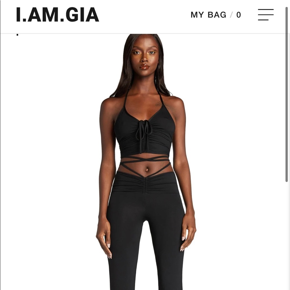 Iamgia halo top in black